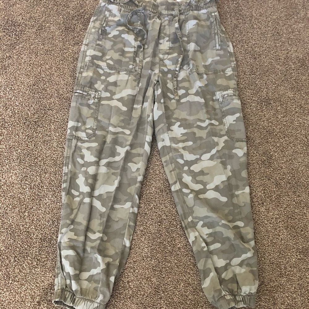 American Eagle Jogger